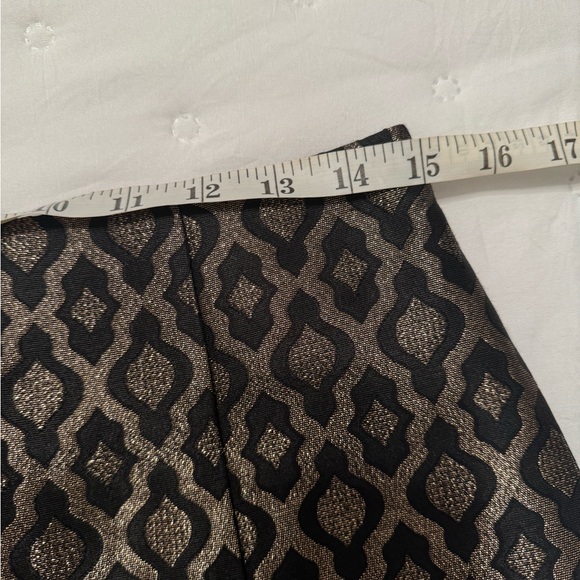 Black and Gold Pencil Skirt - Picture 4 of 6